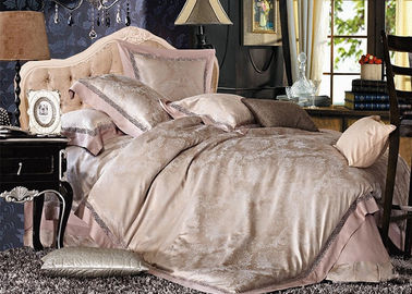 家の織物の絹の寝具は薄紫のキルト/枕カバー/羽毛布団カバーを置きます