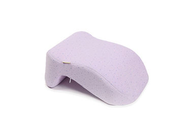 睡眠の紫色の小さい記憶泡の枕標準サイズの仮眠の首の枕