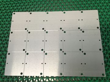 極度の明るい高い発電 LED PCB の LED のためのアルミニウム PCB 板