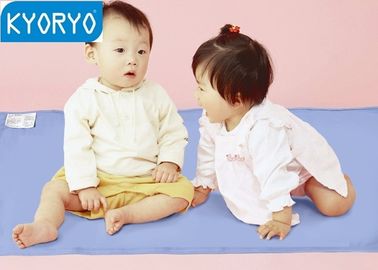 椅子のソファーの赤ん坊の生地および 35% の綿が付いている薄ら寒い冷却のゲルのマットレス パッド